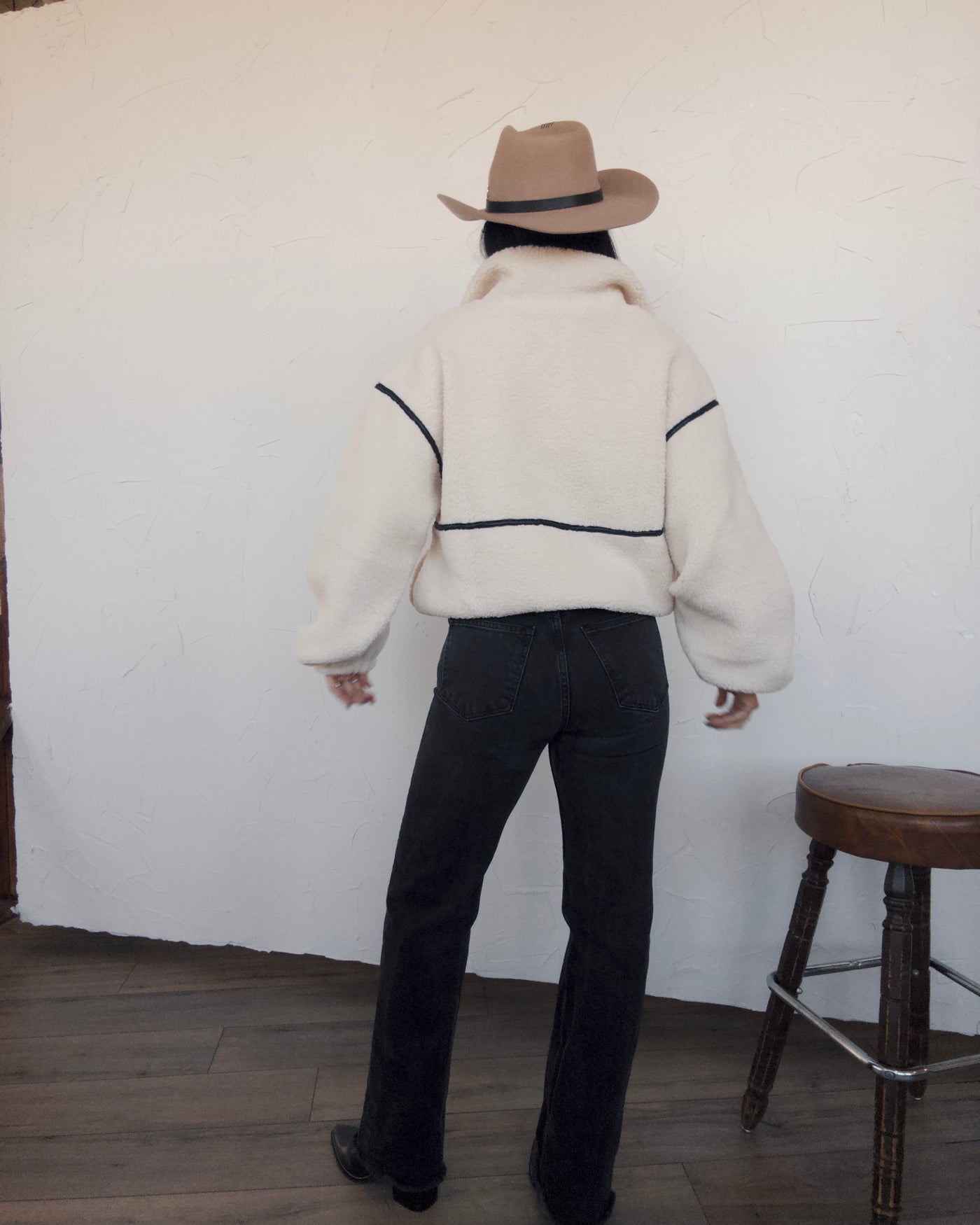 Morning Chill Sherpa Jacket - Off White