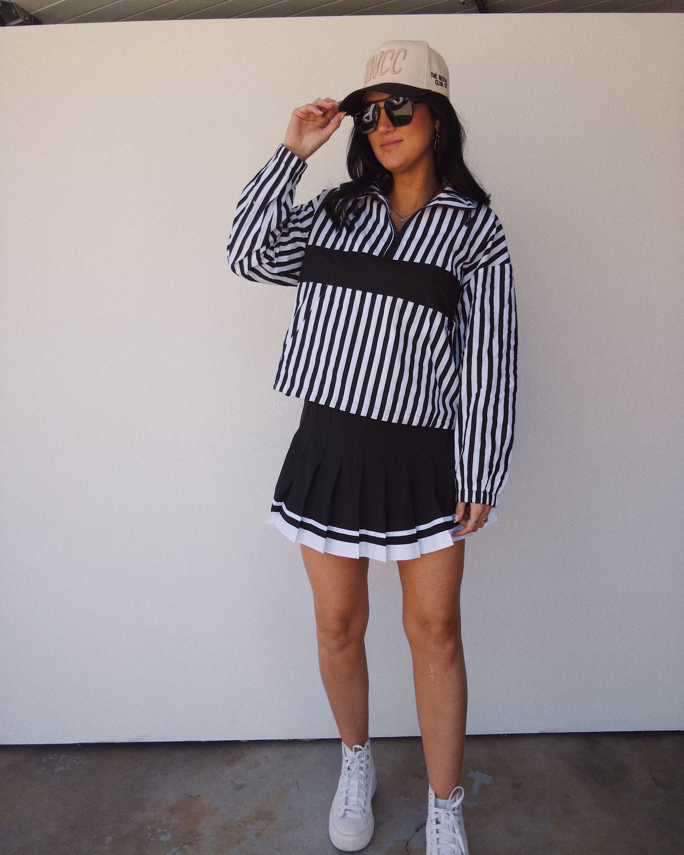 The Mulligan Pullover - White/Black