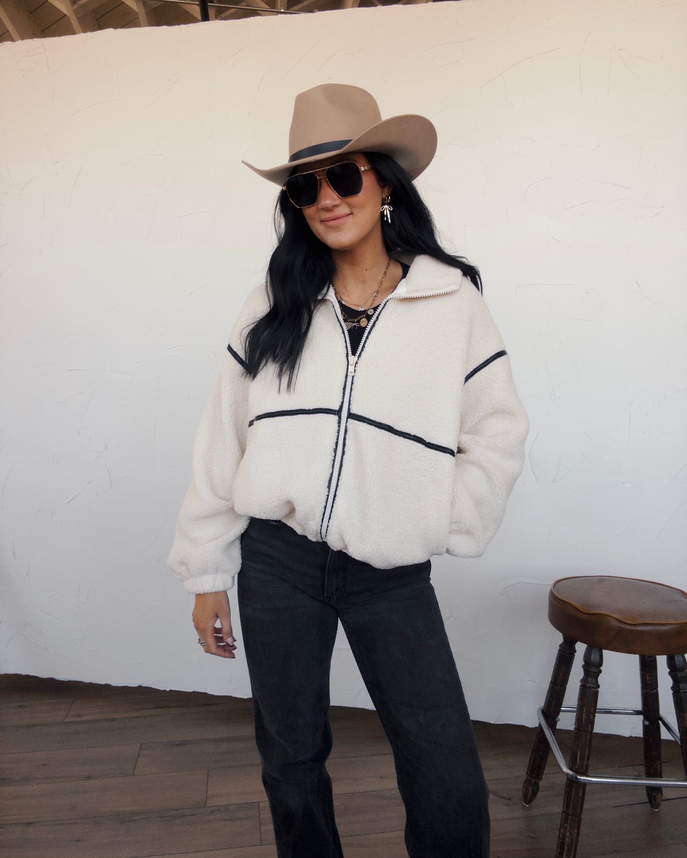 Morning Chill Sherpa Jacket - Off White