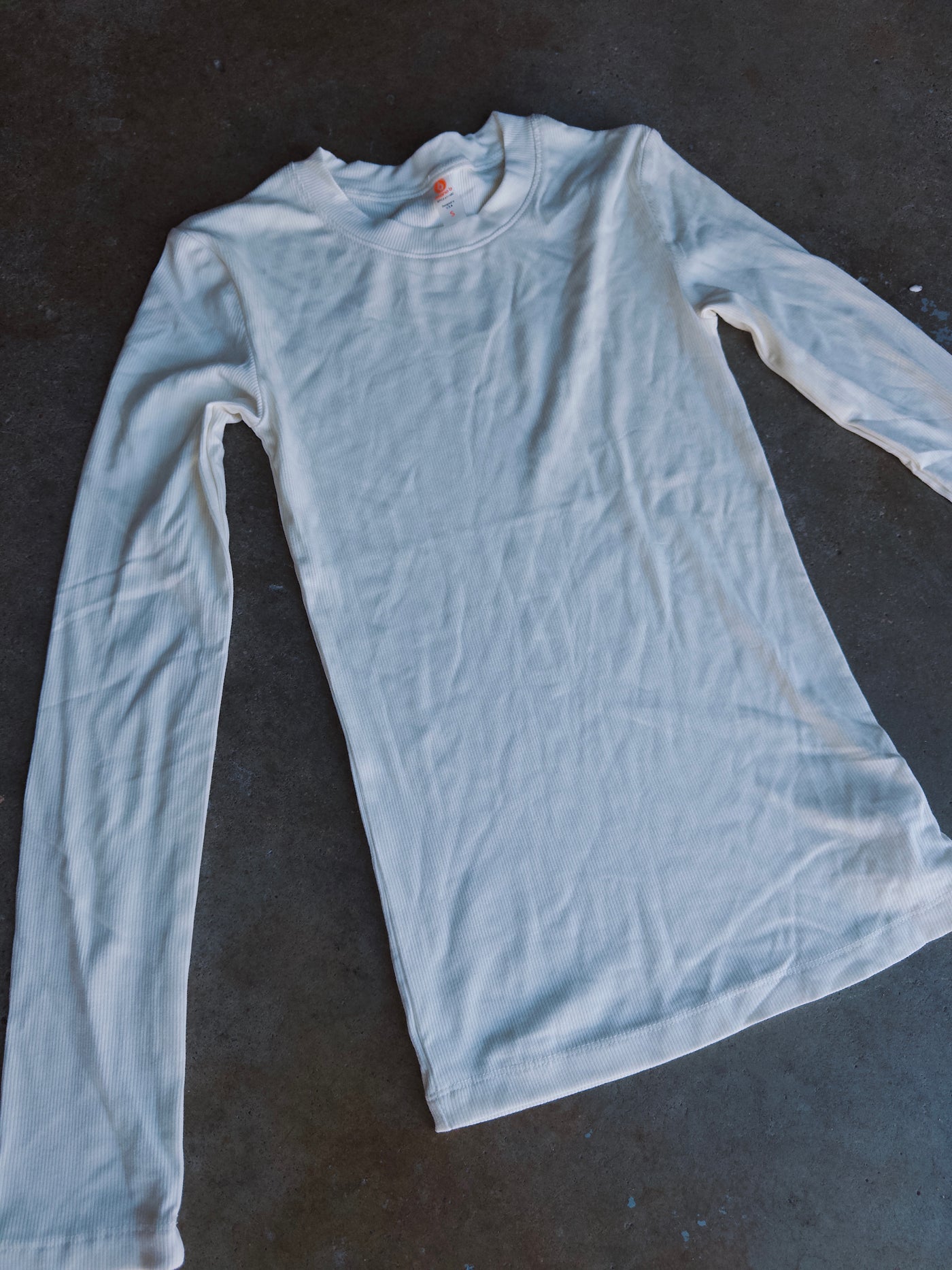 Essential Long Sleeve - White