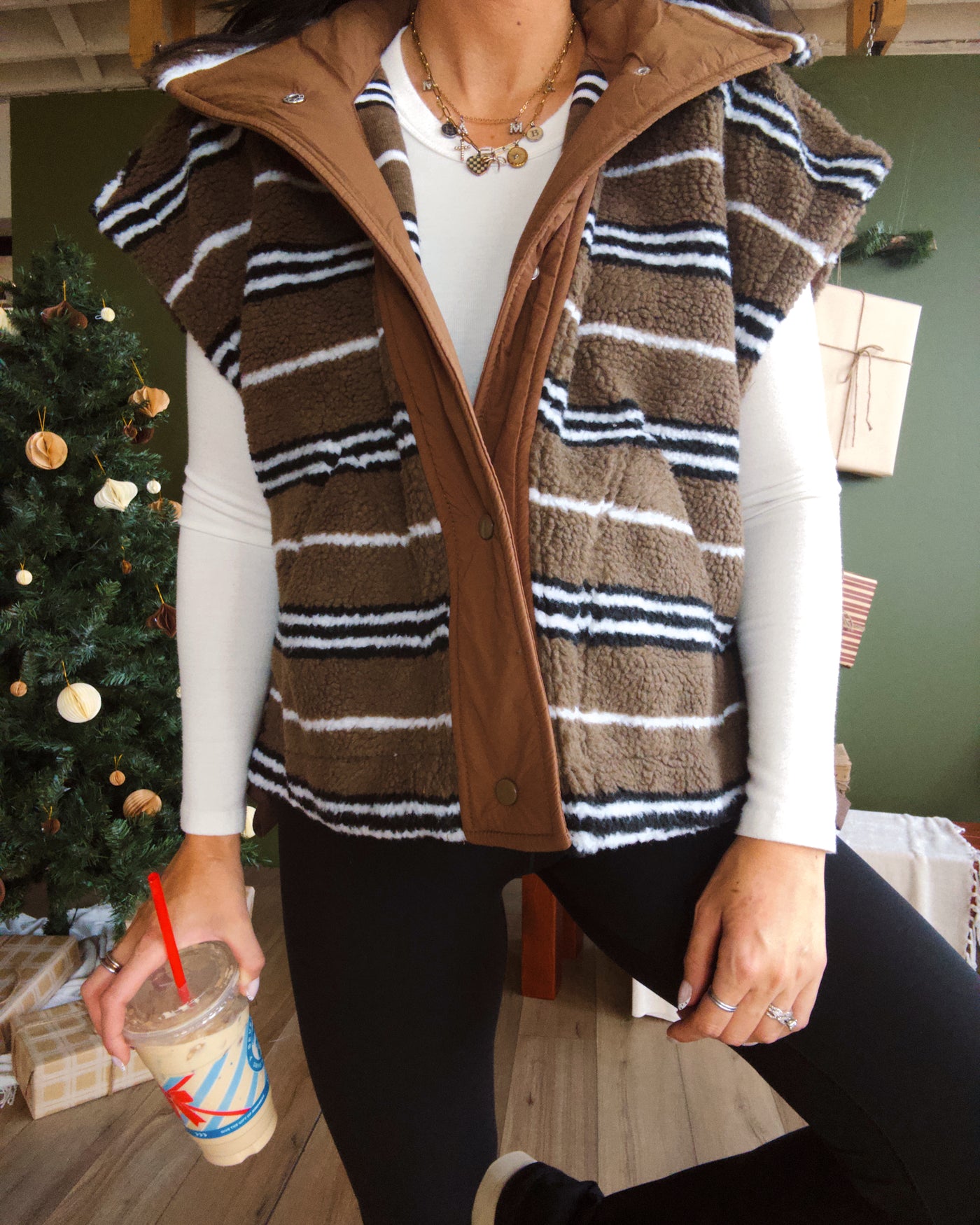 Harvest Haze Vest - Mocha/Black