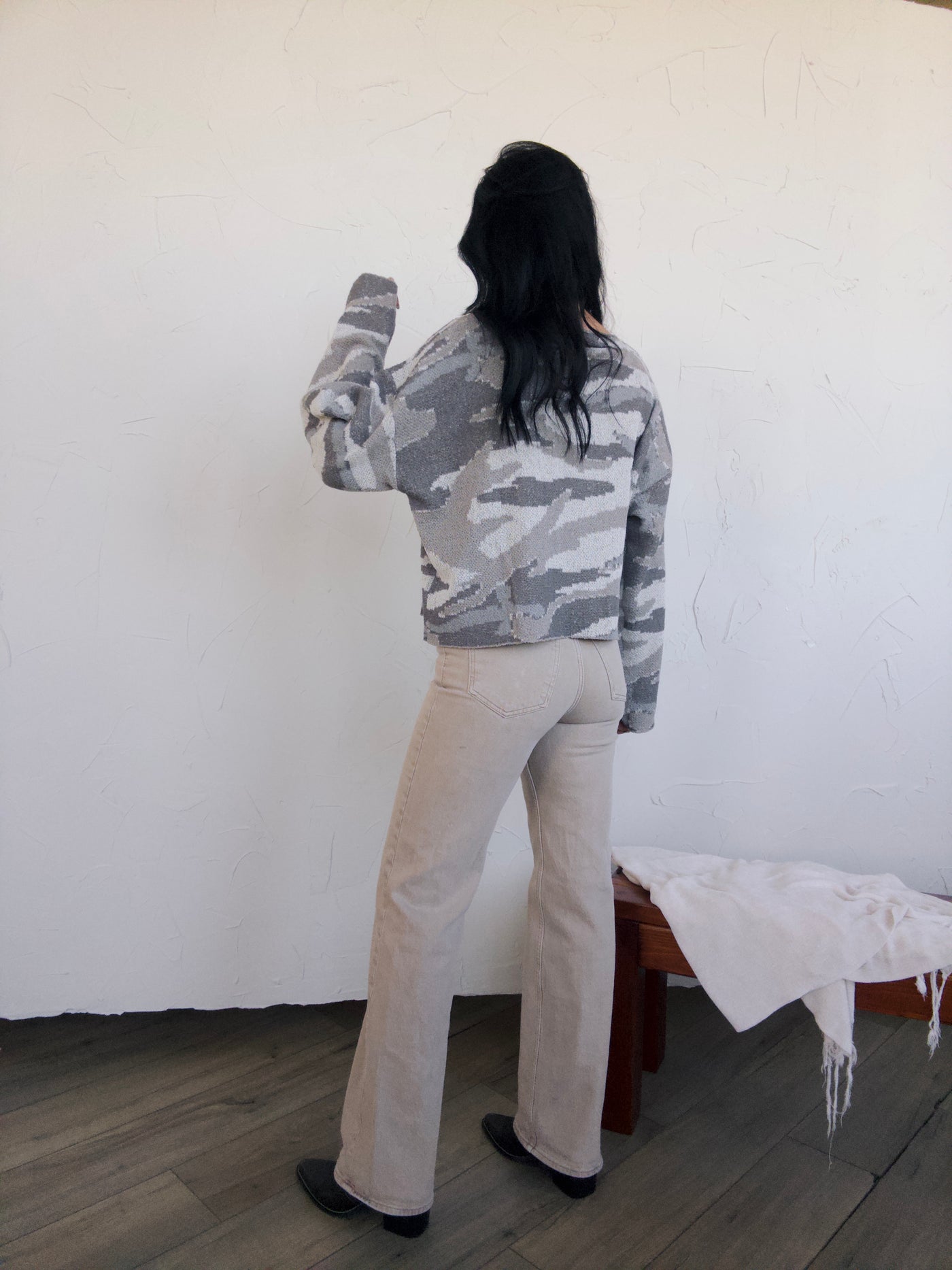 Outpost Sweater - Grey Camo