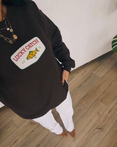 Lucky Catch Sweatshirt - Chocolate