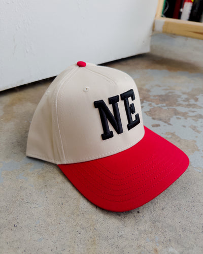 NE Puff Hat - Cream/Red
