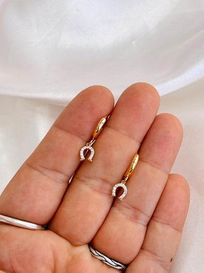 Mini Horseshoe Huggies - Gold