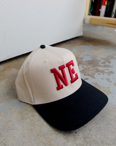 NE Puff Hat - Cream/Black