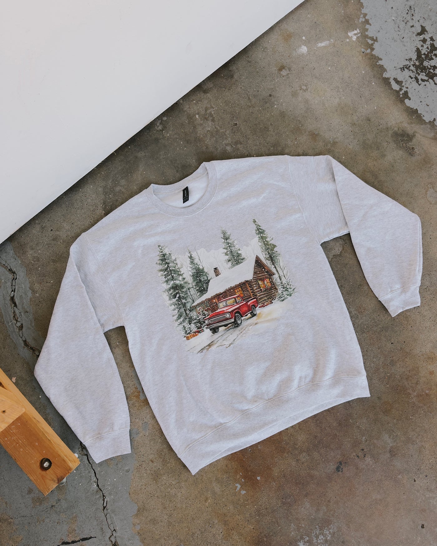 Vintage Winter Pickup Sweatshirt - Ash
