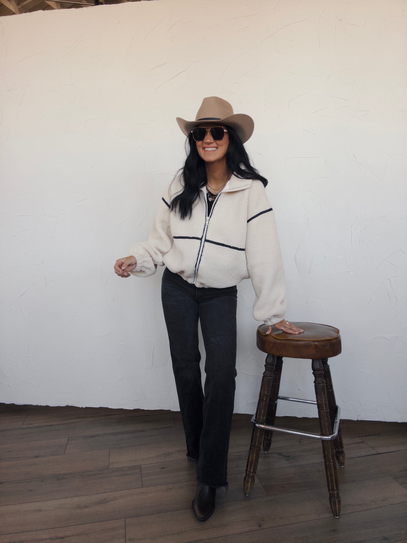 Morning Chill Sherpa Jacket - Off White