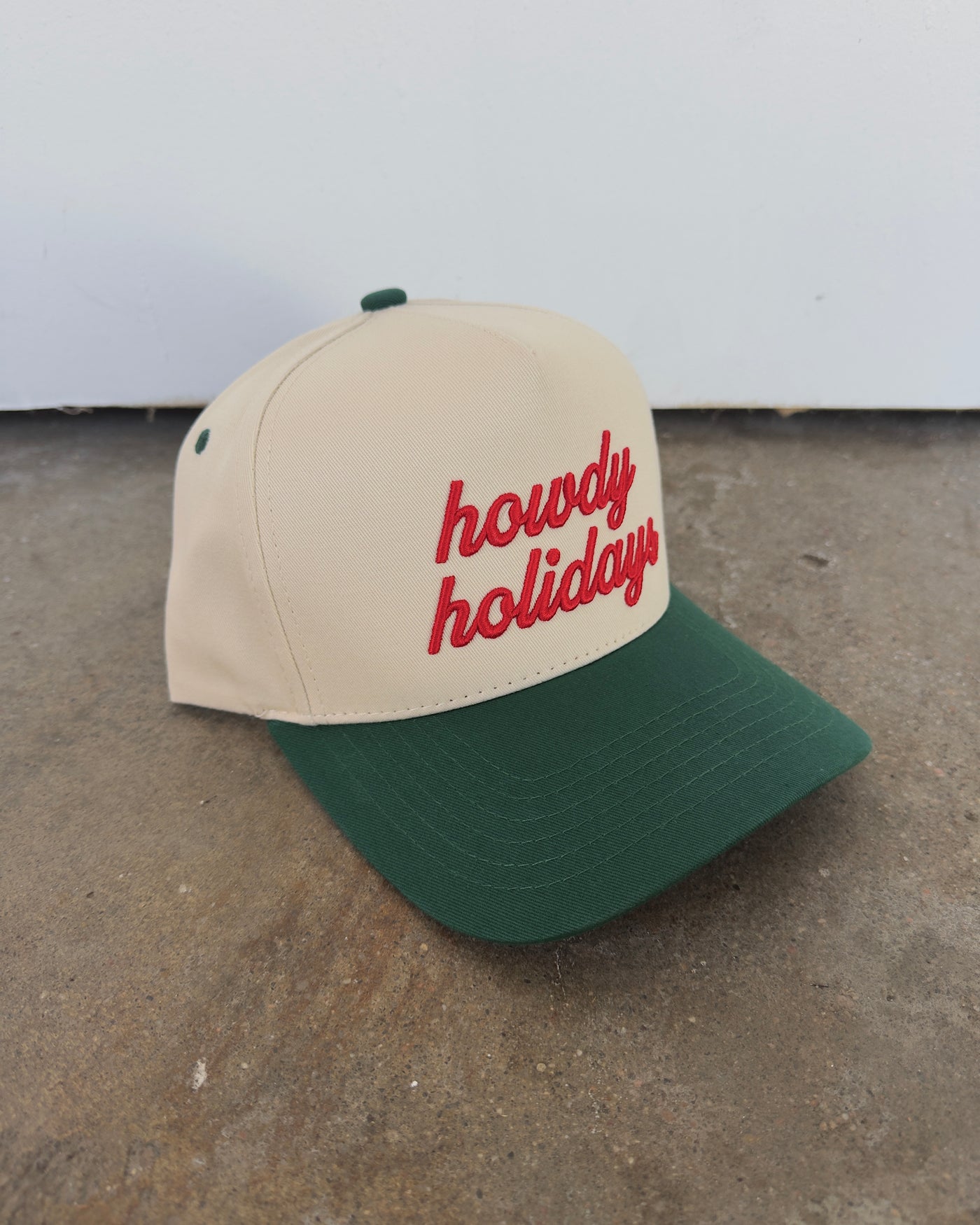Howdy Holidays Hat - Green/Cream