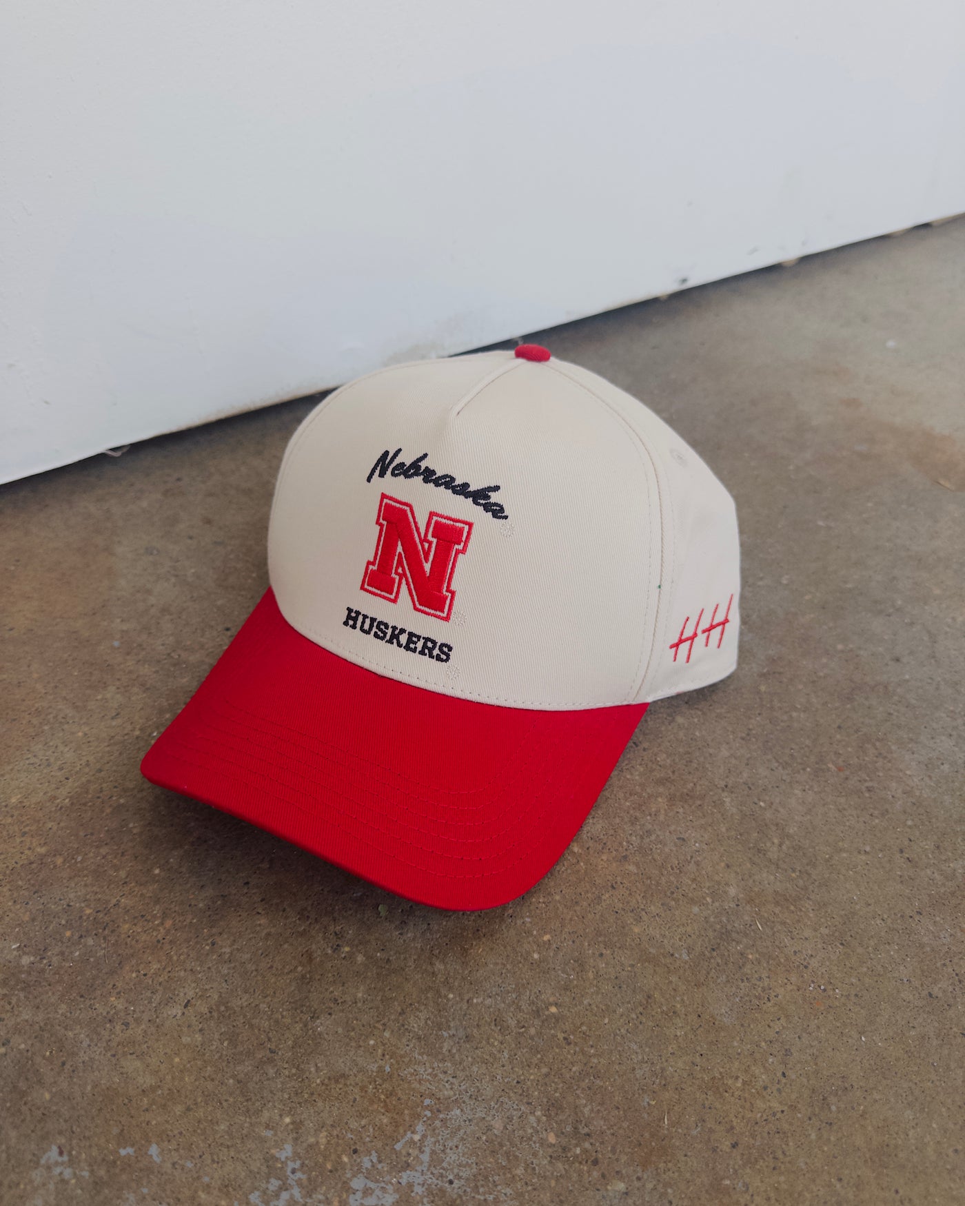 Huskers Tradition Hat - Cream/Red