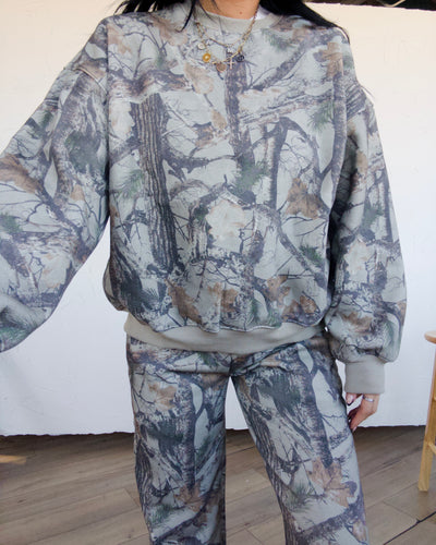 Elk Woodland Sweatshirt - Camo