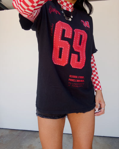 Nebraska Crest Stamp Distressed Tee - Black