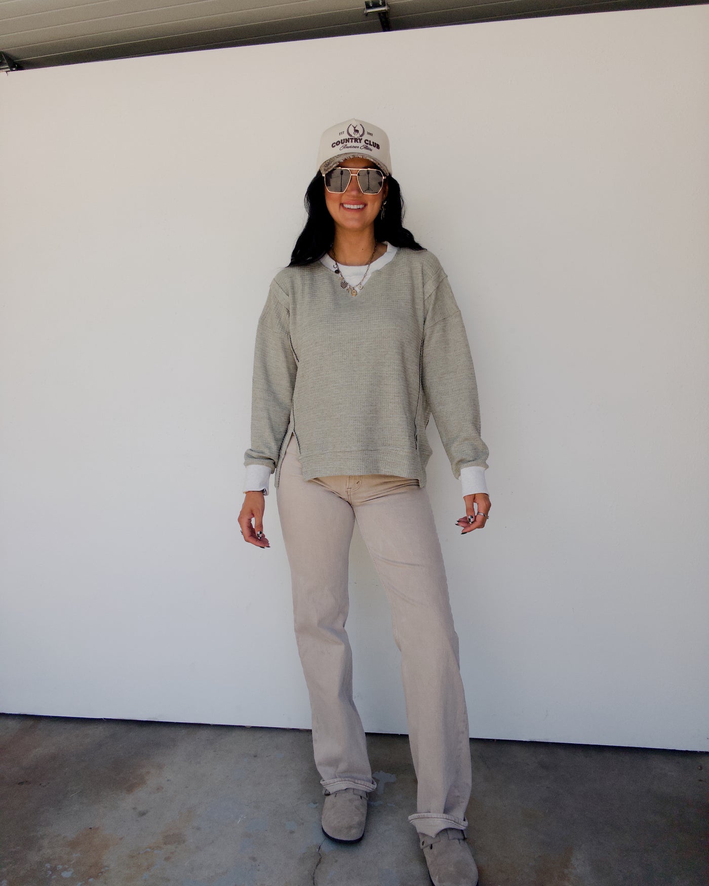 The Pebble Pullover - Olive