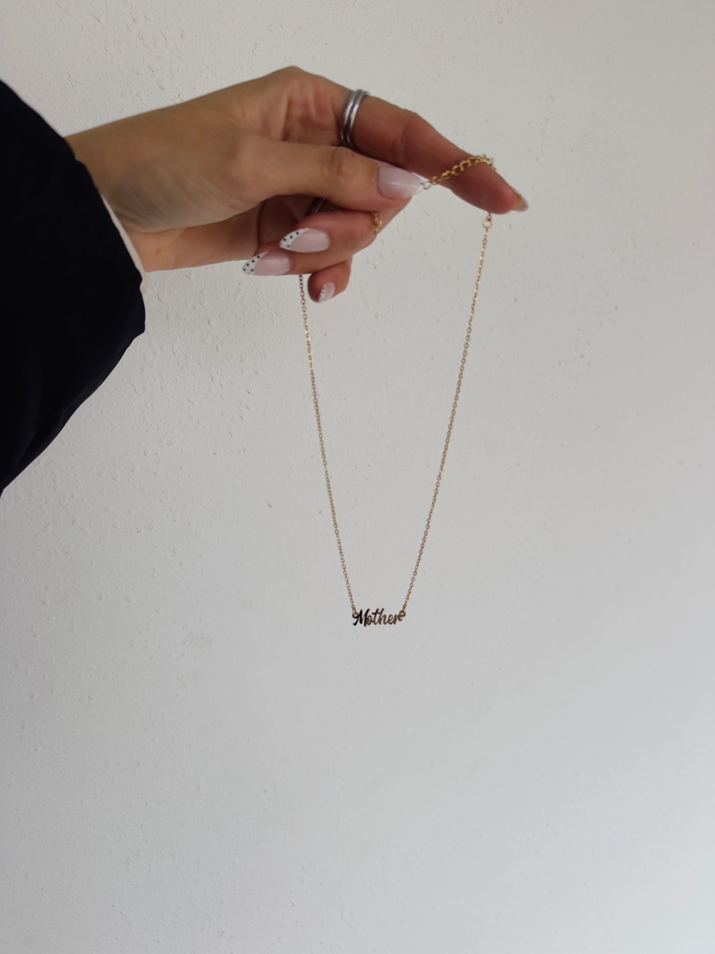 Mother Necklace - Gold