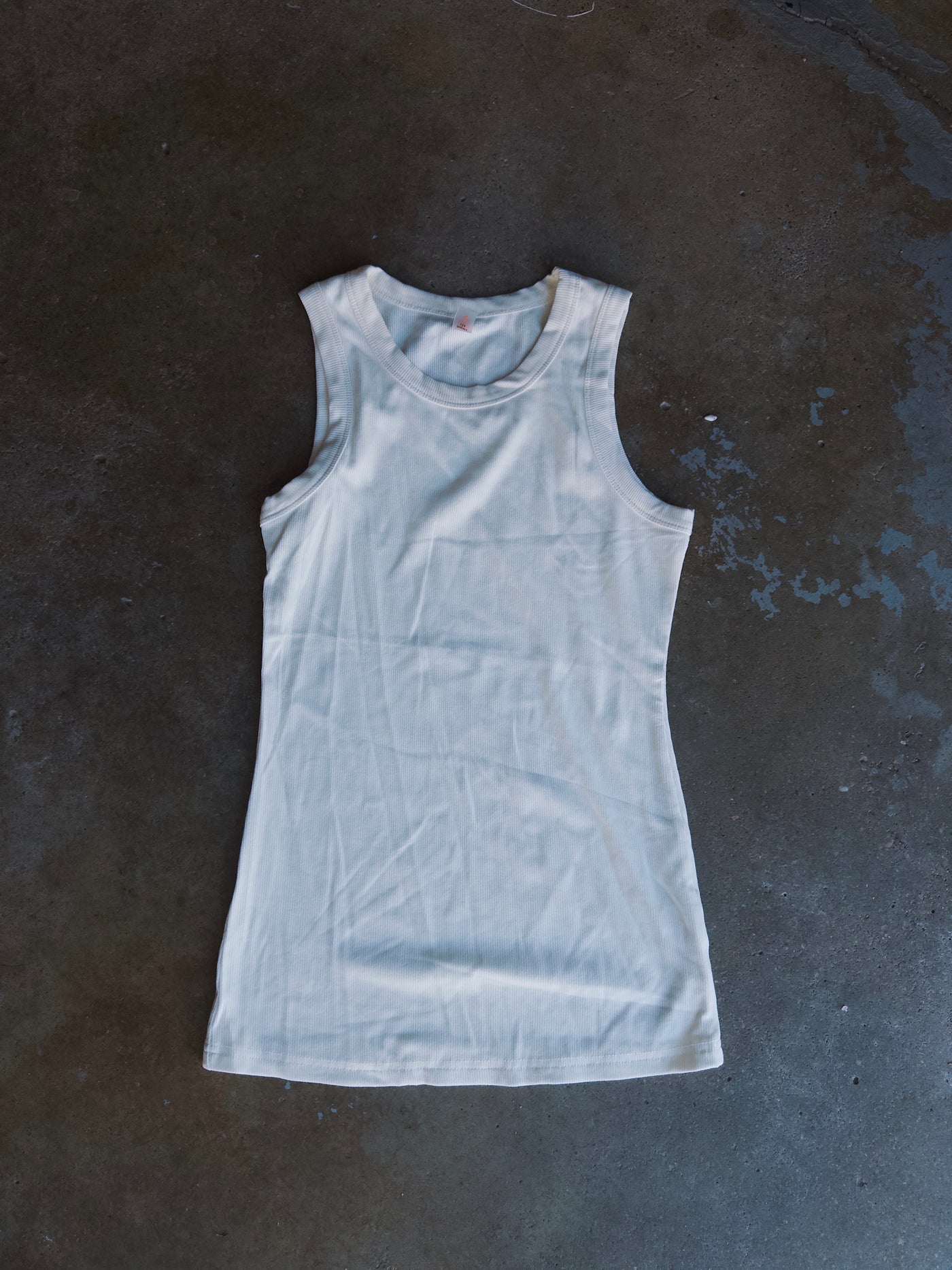 Essential Tank Top - White