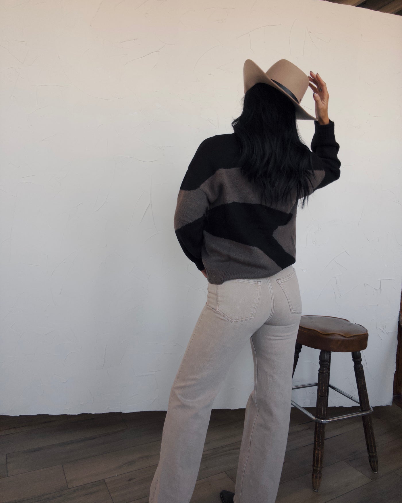 Hayfield Sweater - Black