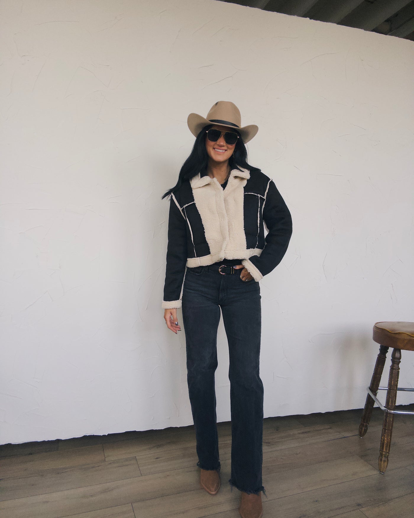 Reversible Suede Jacket - Black/Cream