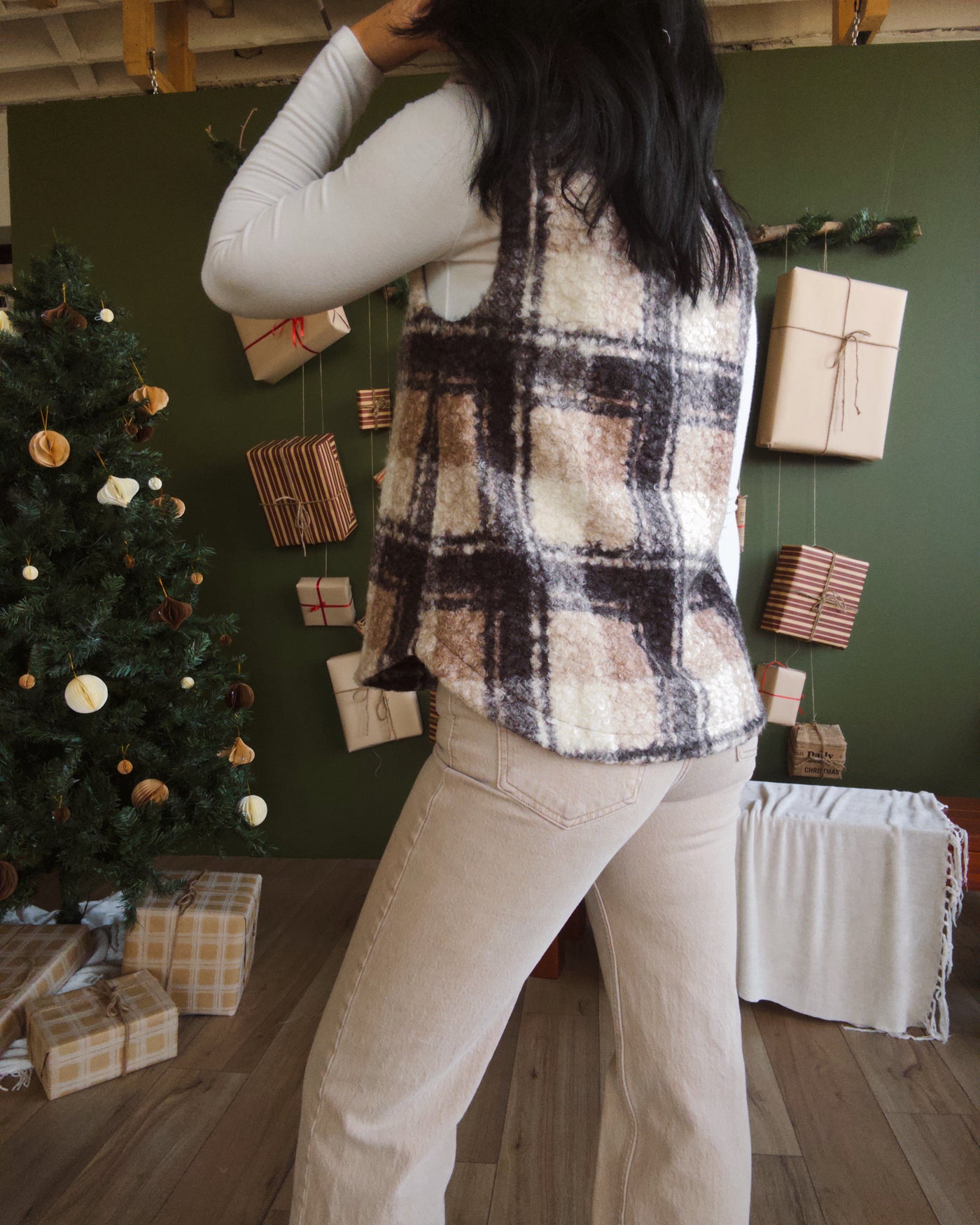 Maplewood Boucle Vest - Mocha