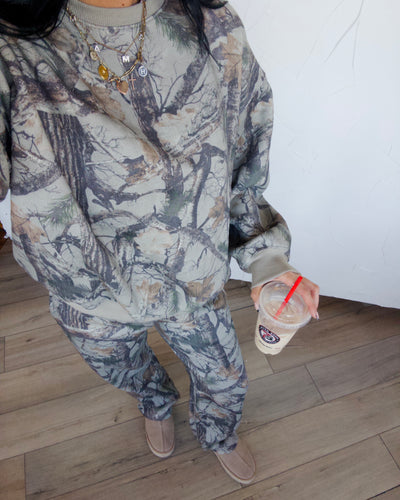 Elk Woodland Sweatshirt - Camo